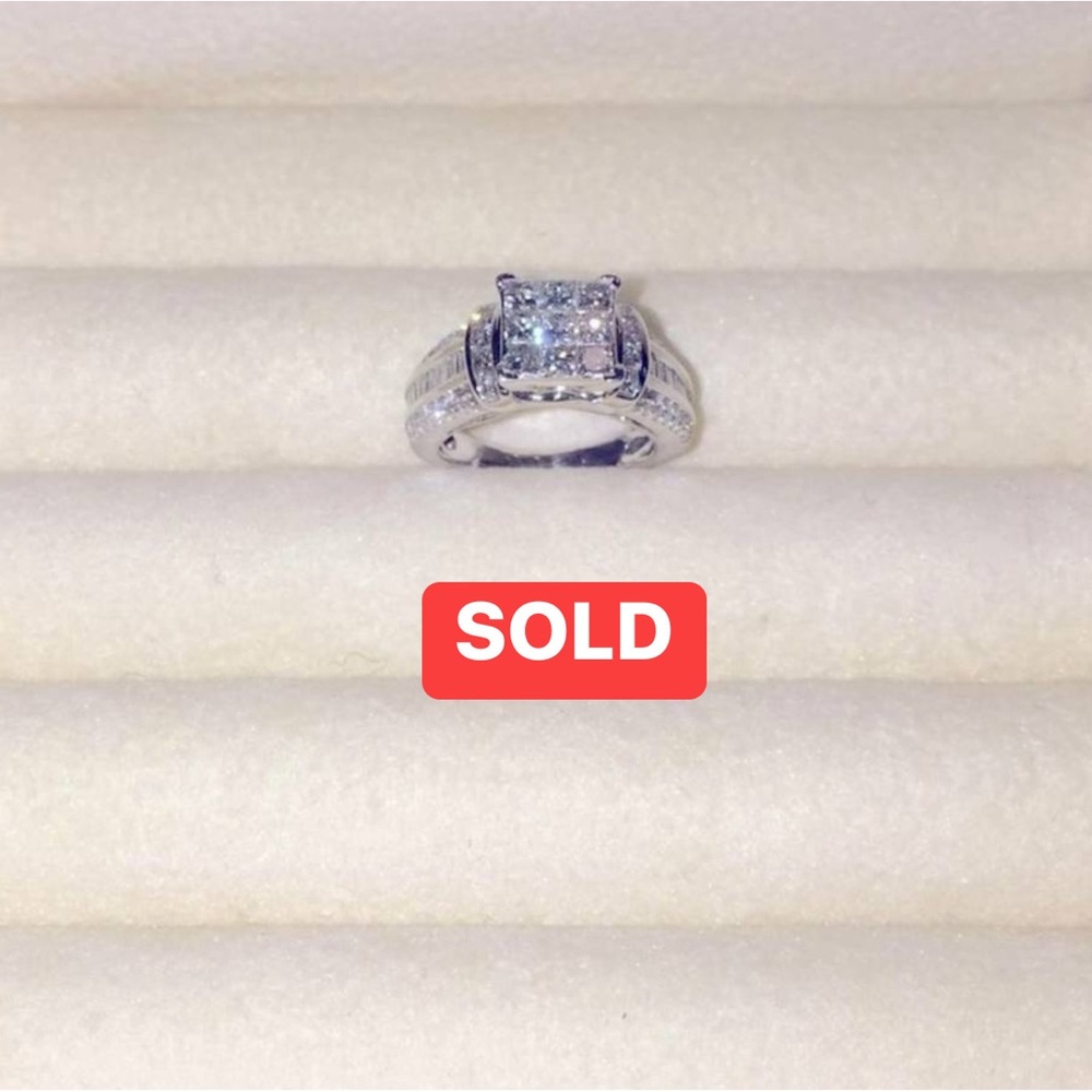 Unique Real genuine natural multi diamond engagement ring 14kt white gold Size 5